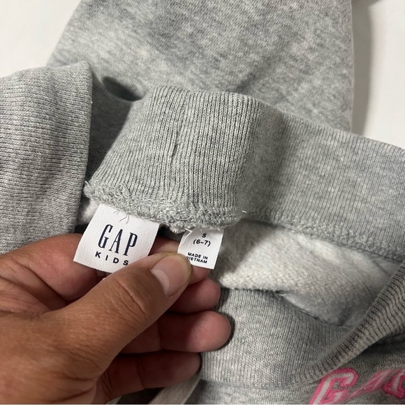 GAP Kids Girls Size Small 6-7 Gray & Pink Jogger Sweatpants Set Full Zip Hoodie - Picture 13 of 15